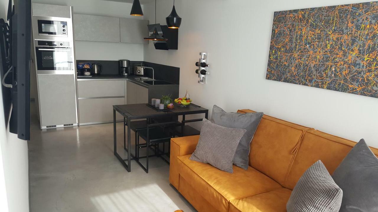 Apartman Vip, With Free Garage Parking Pula Exterior photo