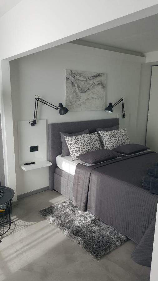 Apartman Vip, With Free Garage Parking Pula Exterior photo