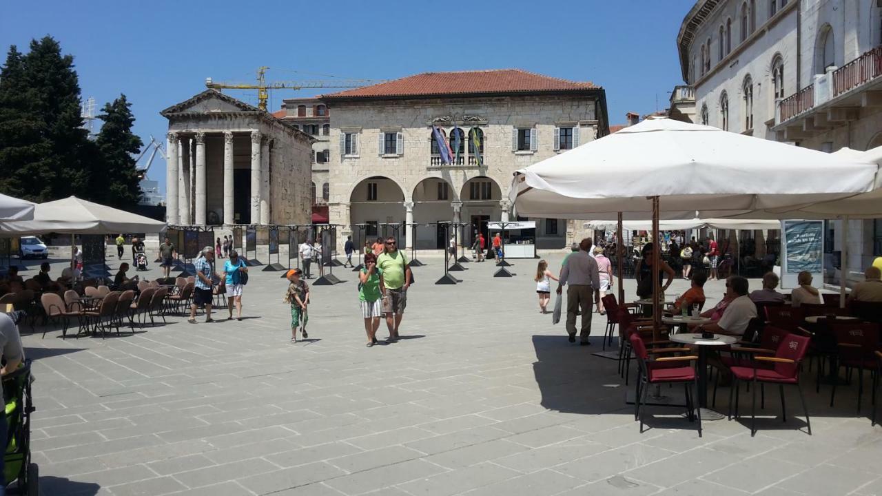 Apartman Vip, With Free Garage Parking Pula Exterior photo