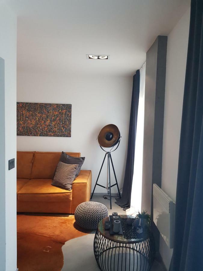 Apartman Vip, With Free Garage Parking Pula Exterior photo