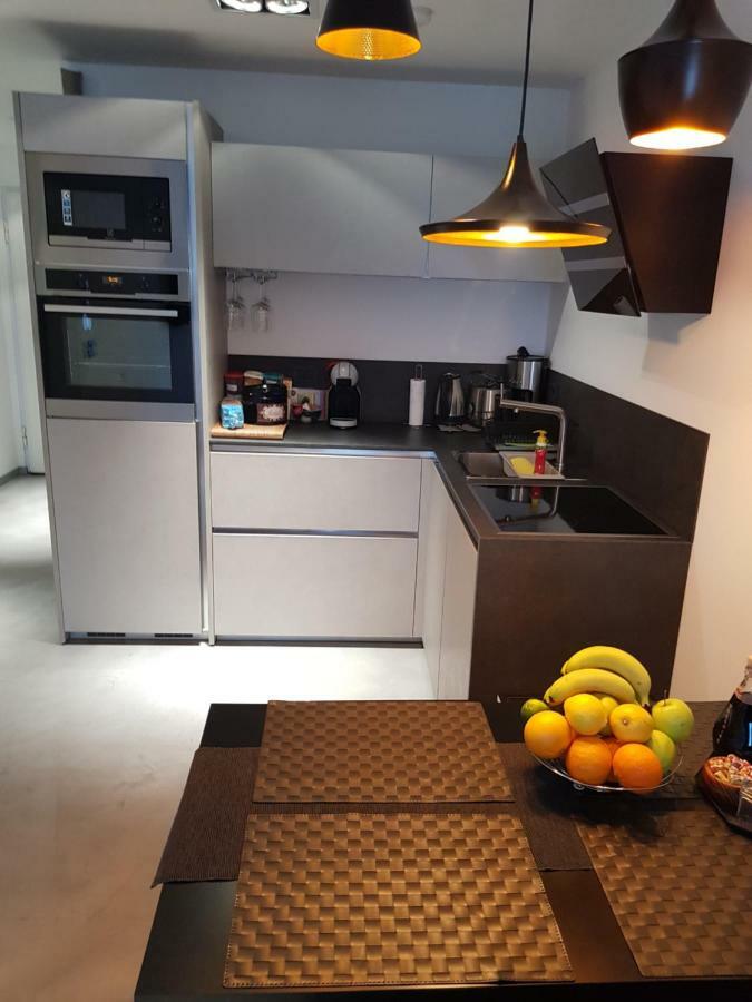 Apartman Vip, With Free Garage Parking Pula Exterior photo